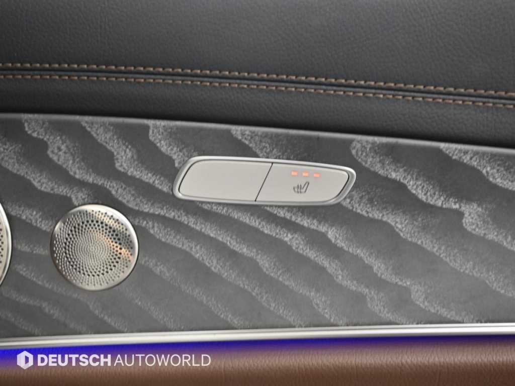 Mercedes-Benz E-Class — photo 16