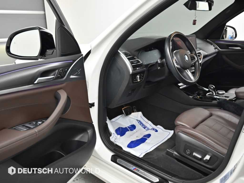 BMW X3 — photo 11