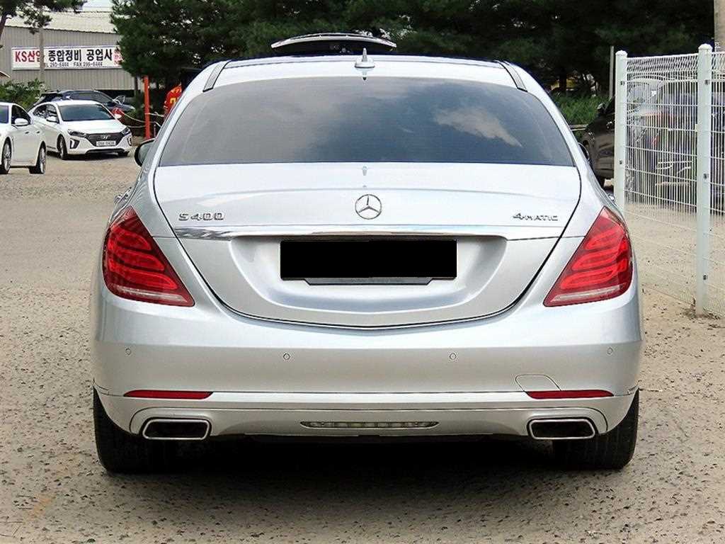 Mercedes-Benz S-Class — photo 04