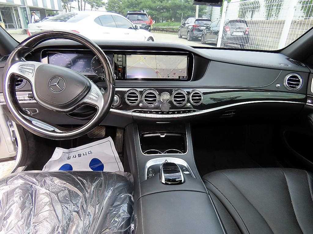 Mercedes-Benz S-Class — photo 07