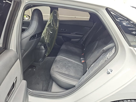 Hyundai AVANTE — photo 12