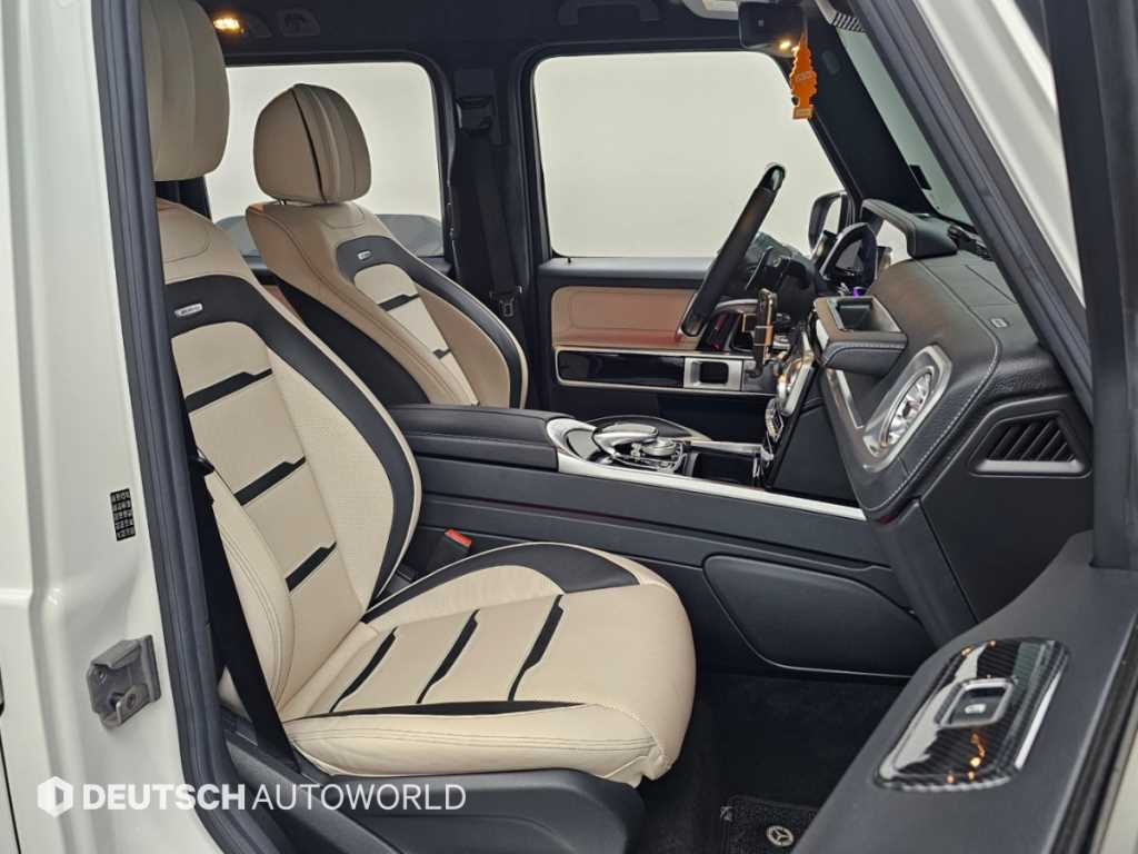 Mercedes-Benz G-Class — photo 10