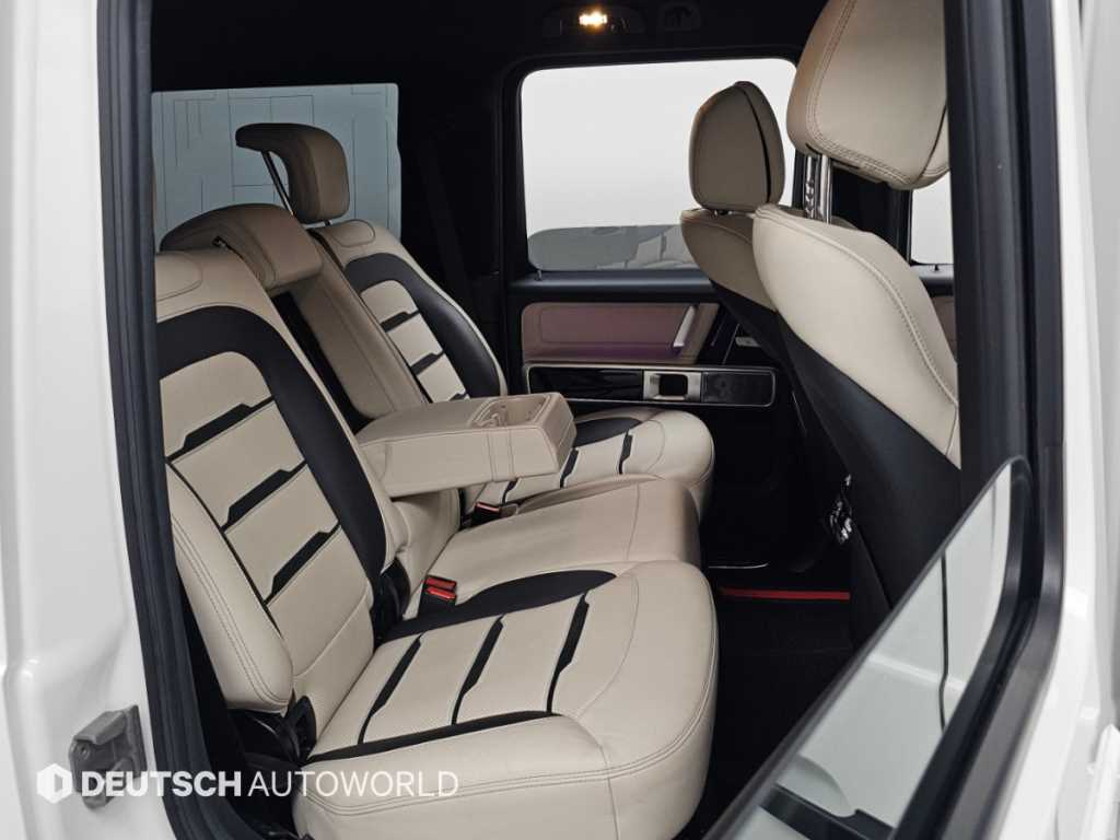 Mercedes-Benz G-Class — photo 12