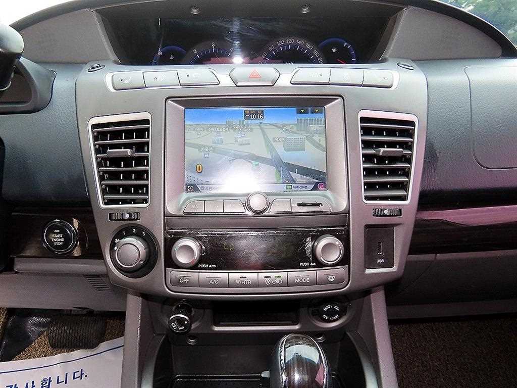 KGM KORANDO — photo 14