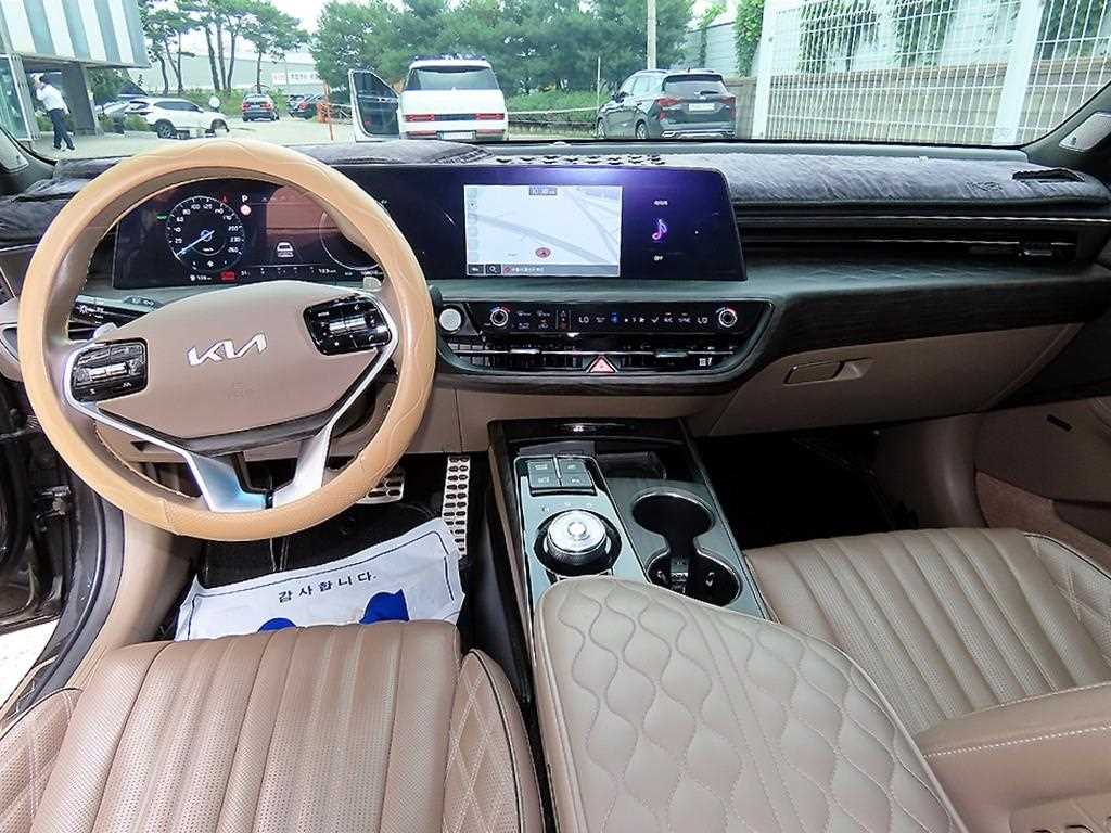 Kia K8 — photo 07