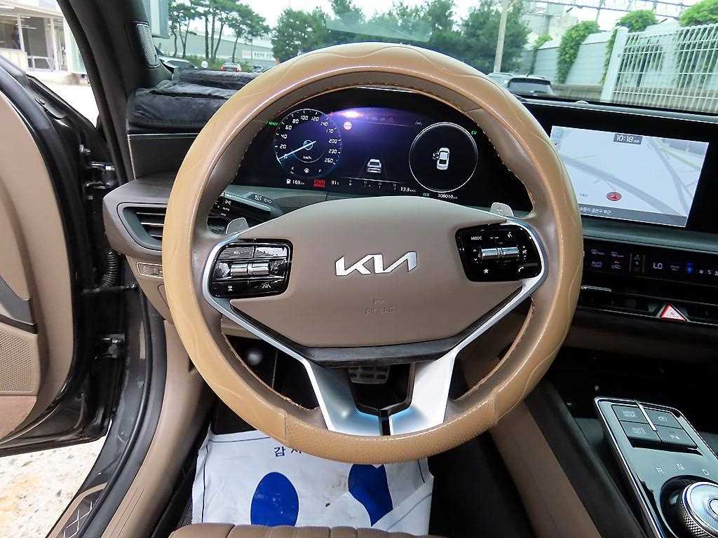 Kia K8 — photo 08