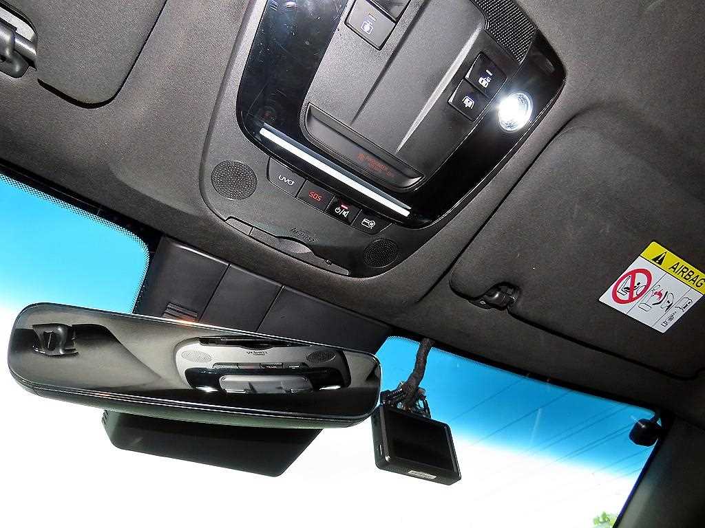 Kia K8 — photo 15