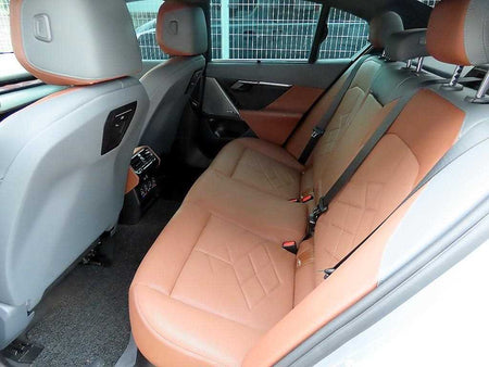 BMW 5-Series — photo 06