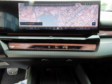 BMW 5-Series — photo 13