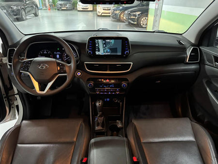 Hyundai Tucson — photo 08