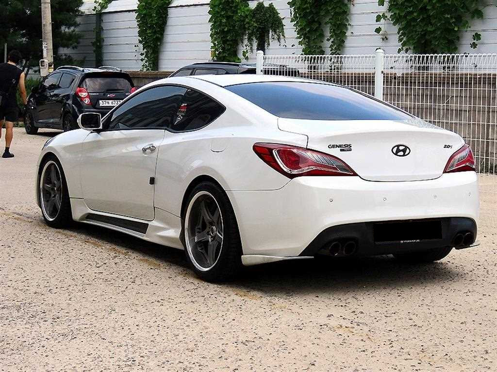 Hyundai Genesis — photo 03