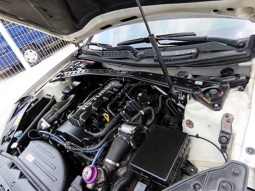 Hyundai Genesis — photo 19