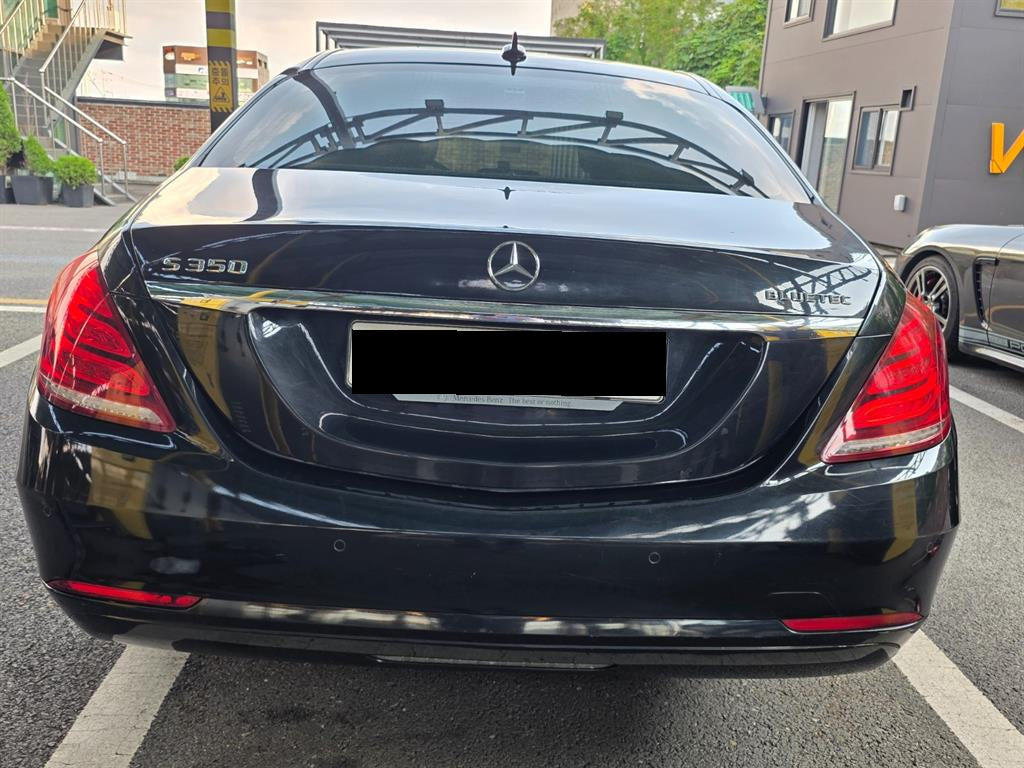 Mercedes-Benz S-Class — photo 04