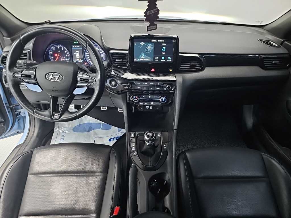 Hyundai Veloster — photo 07