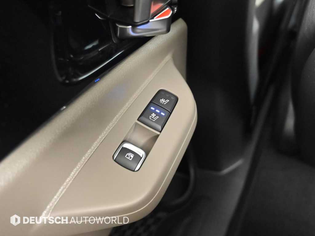 Kia Carnival — photo 16