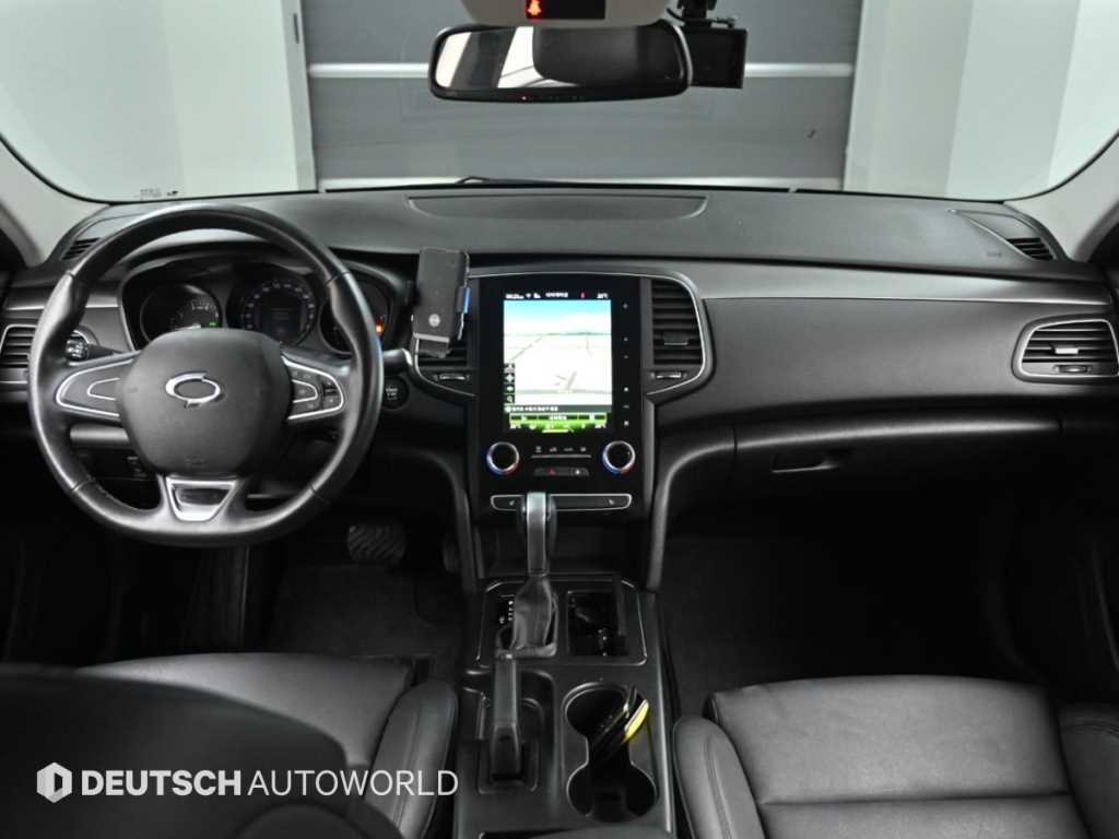 RENAULT SM6 — photo 07