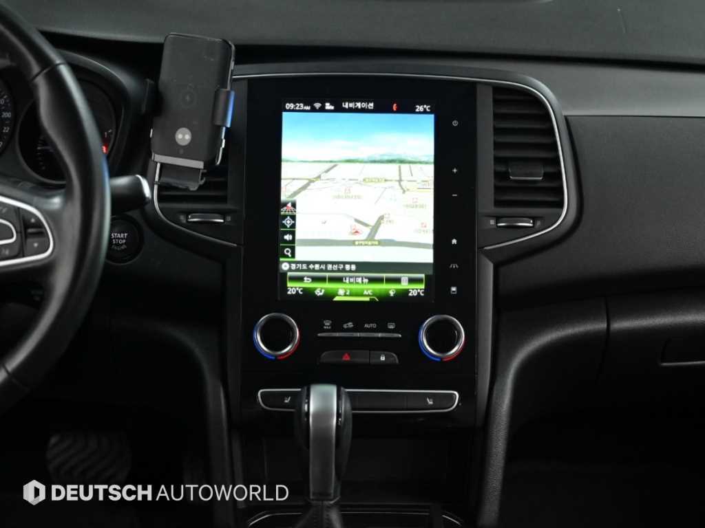 RENAULT SM6 — photo 14
