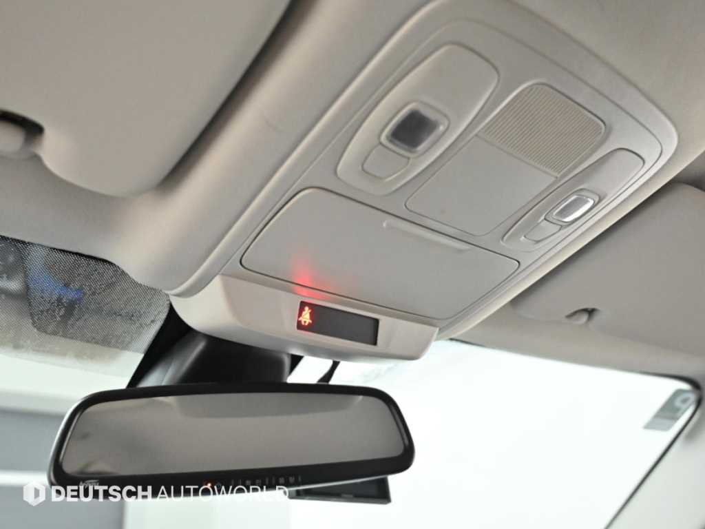 RENAULT SM6 — photo 18