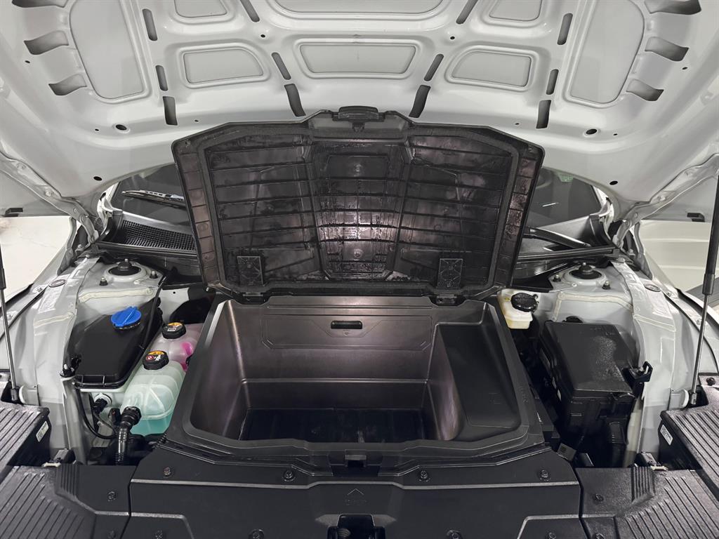 Hyundai Ioniq5 — photo 20