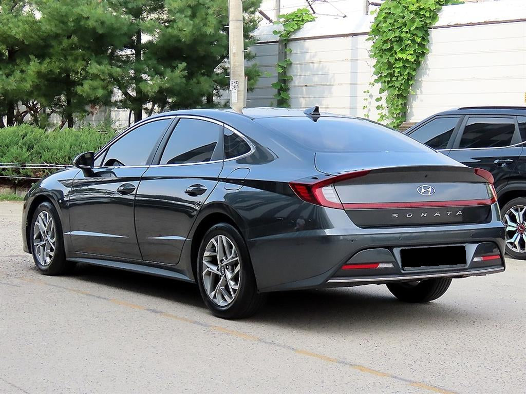 Hyundai Sonata — photo 03