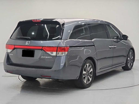 Honda Odyssey — photo 04