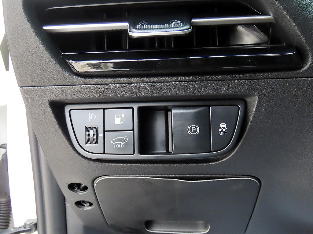 Kia EV6 — photo 12