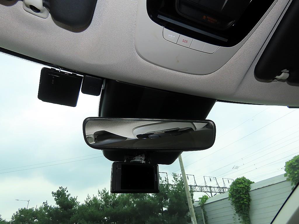 Kia EV6 — photo 14