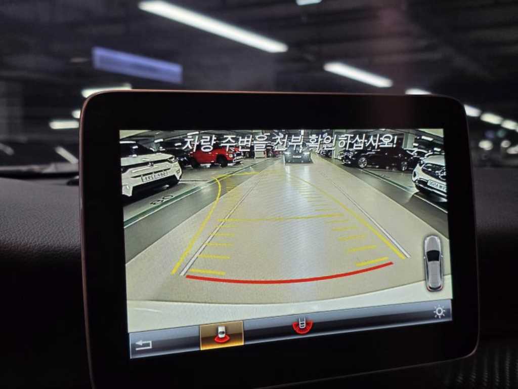 Mercedes-Benz A-Class — photo 13