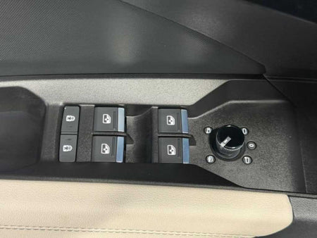 Audi Q4 e-tron — photo 15