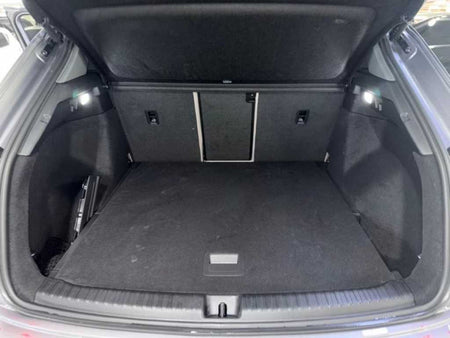 Audi Q4 e-tron — photo 17