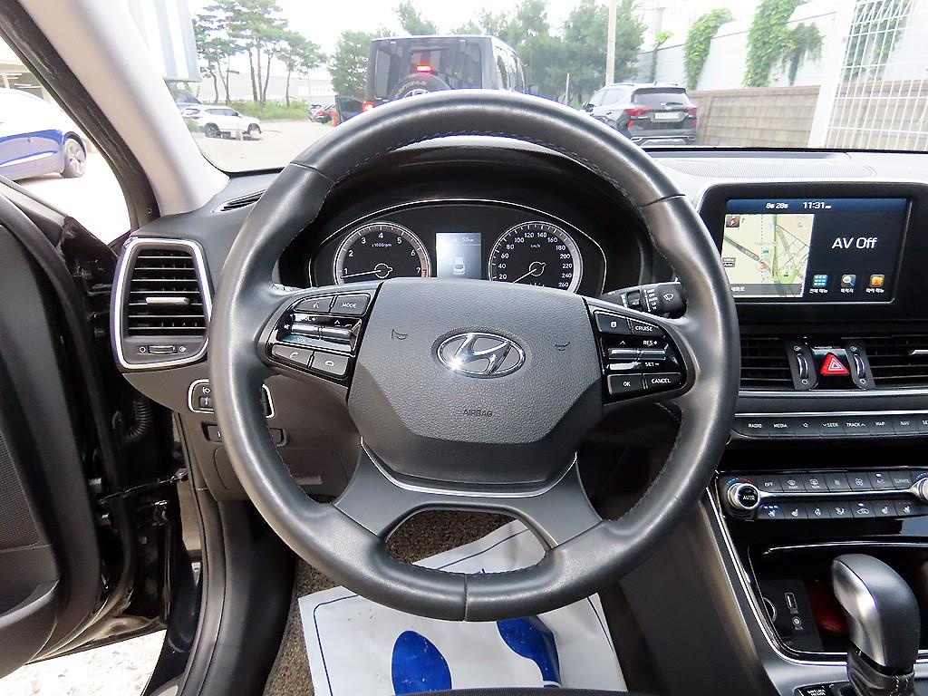 Hyundai Grandeur — photo 08