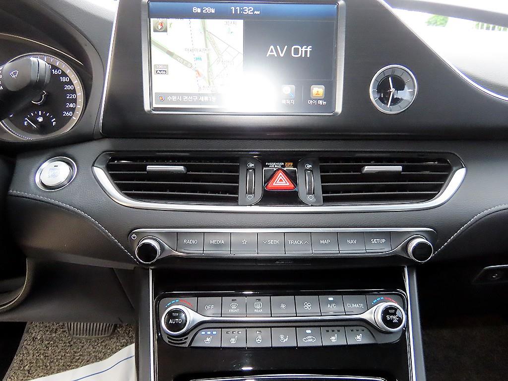 Hyundai Grandeur — photo 13