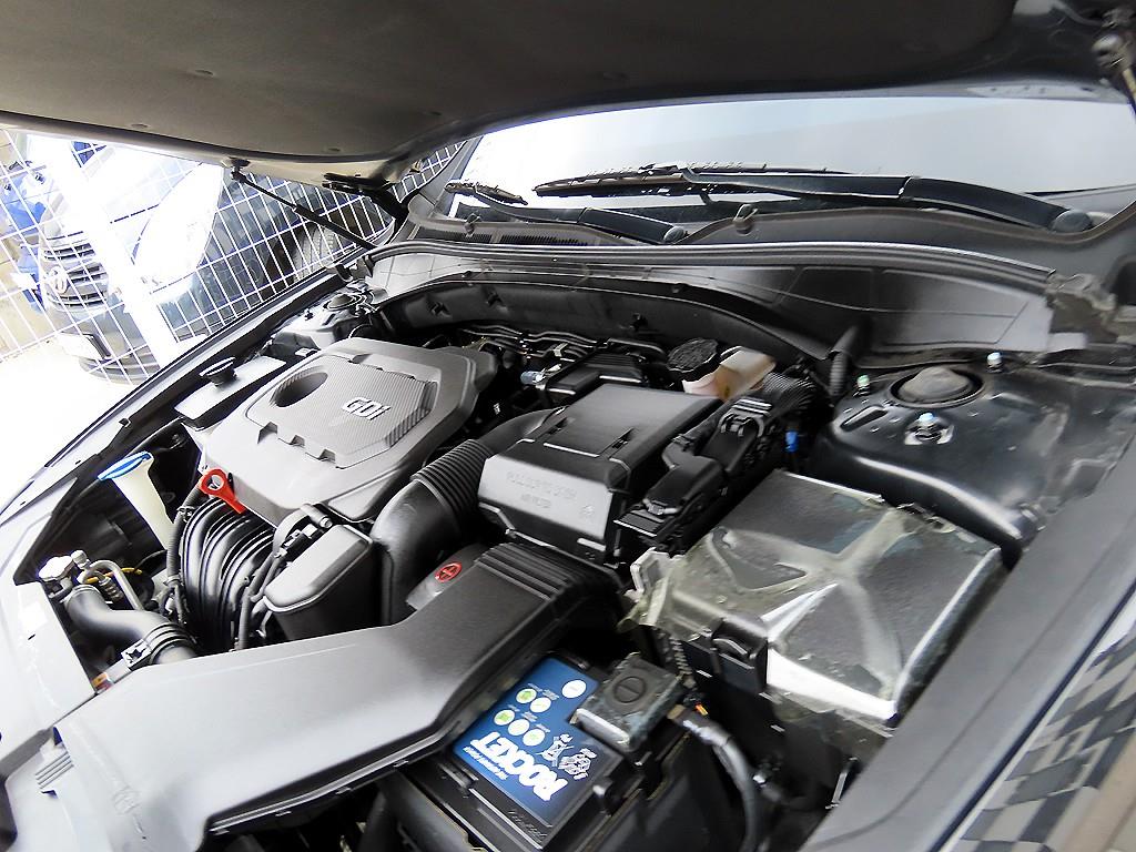 Hyundai Grandeur — photo 19