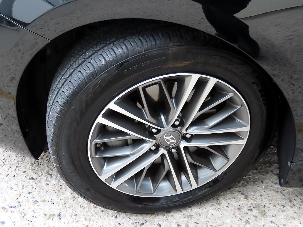 Hyundai Grandeur — photo 20