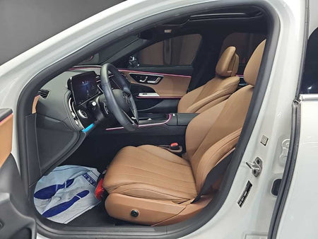 Mercedes-Benz E-Class — photo 11