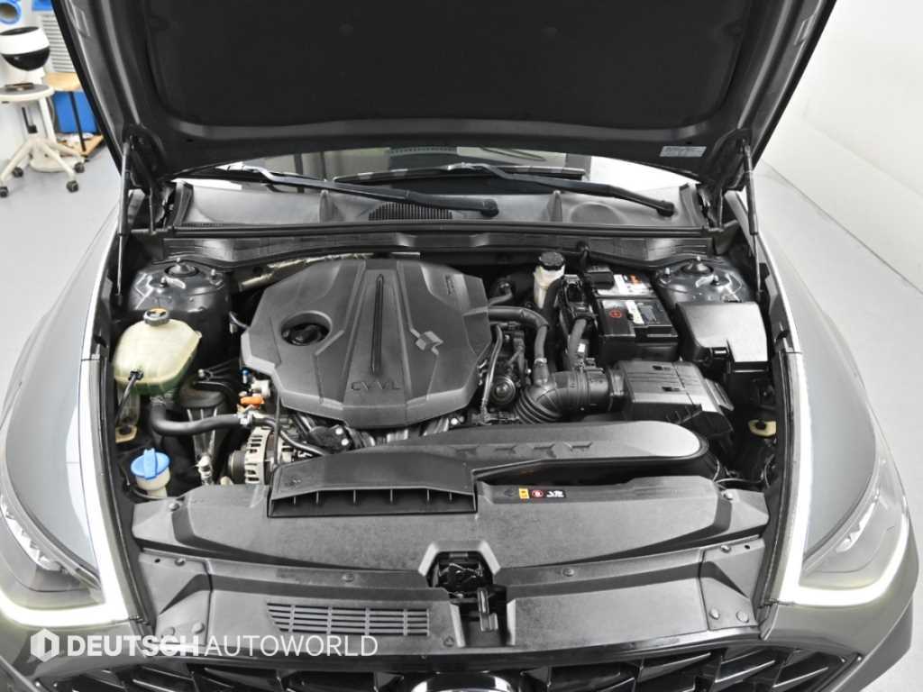 Hyundai Sonata — photo 06
