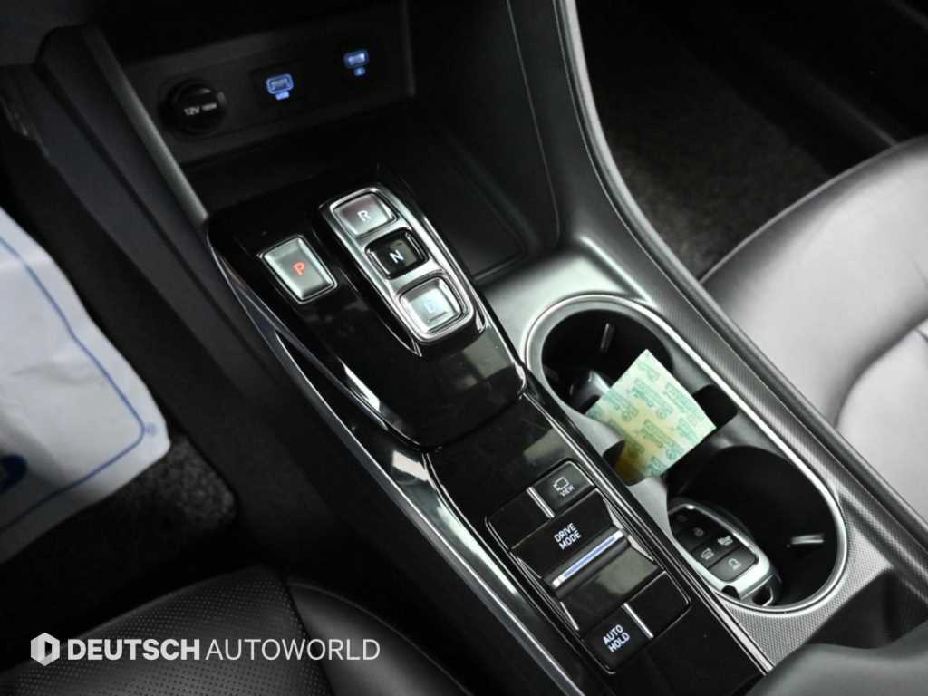 Hyundai Sonata — photo 09