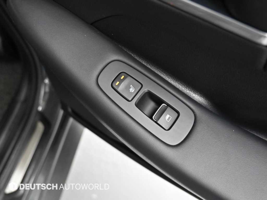 Hyundai Sonata — photo 16