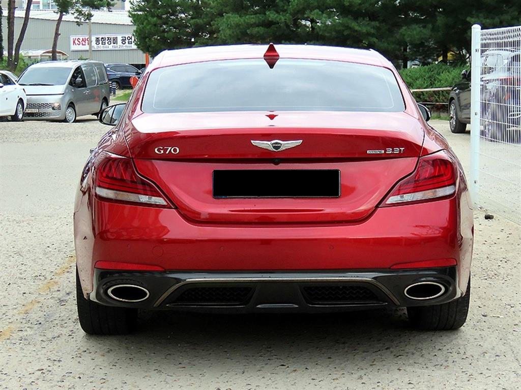 Genesis G70 — photo 04