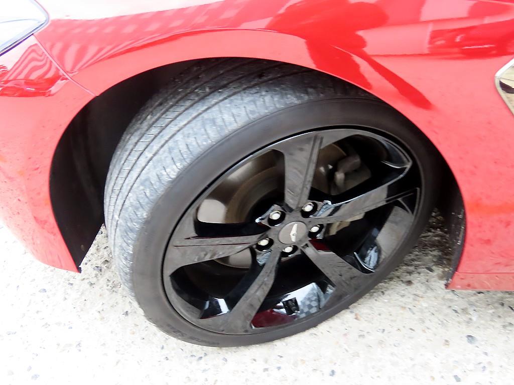 Genesis G70 — photo 20