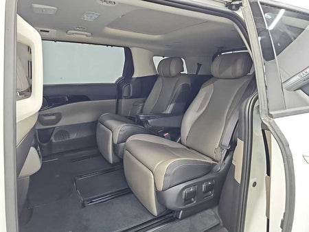 Kia Carnival — photo 11