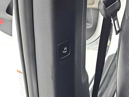 Kia Carnival — photo 16