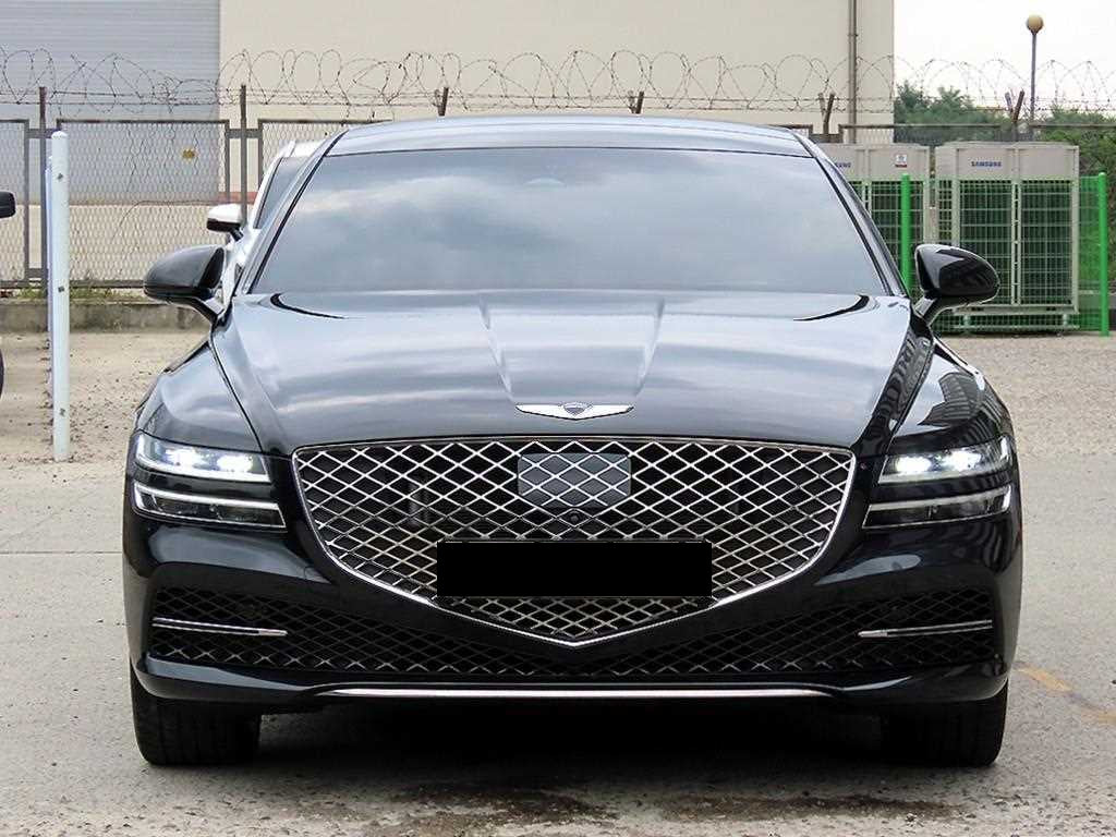 Genesis G80 — photo 01