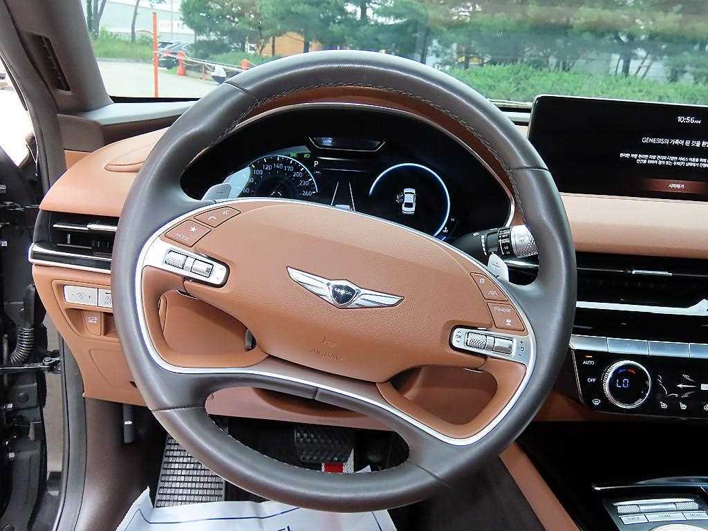 Genesis G80 — photo 08