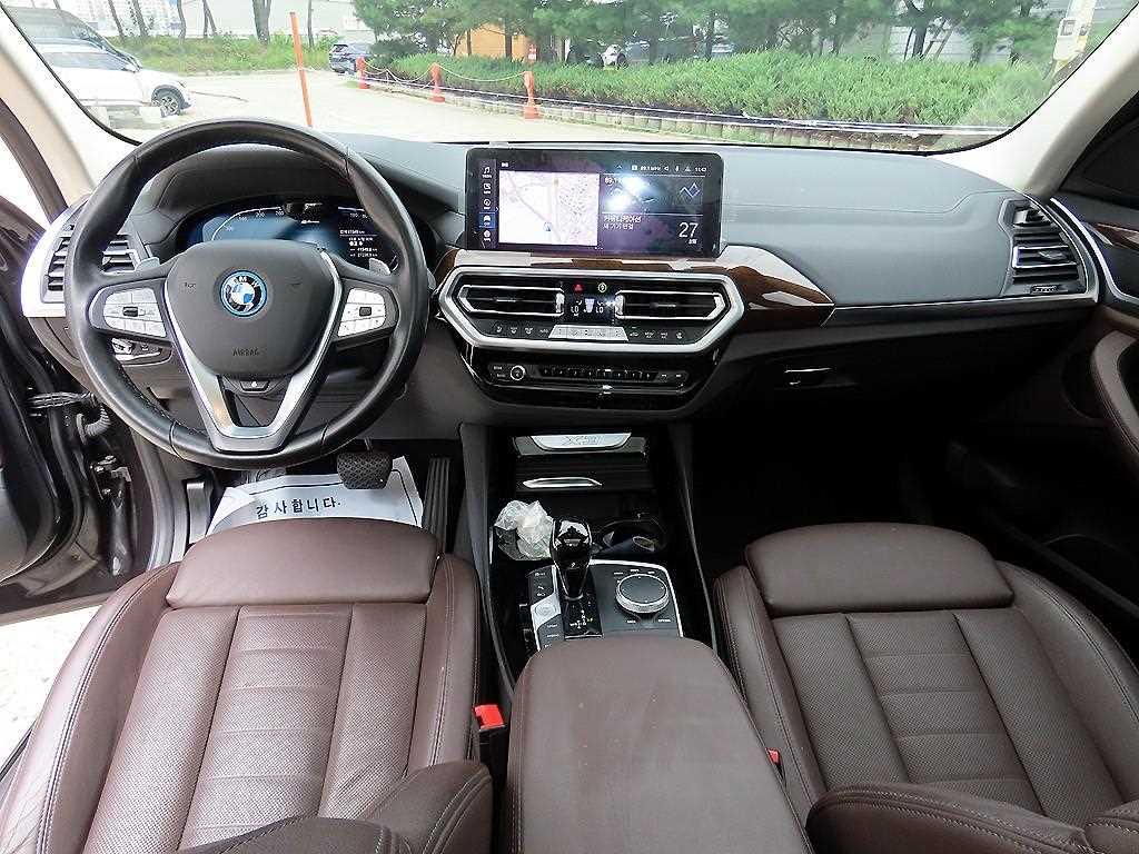 BMW X3 — photo 07
