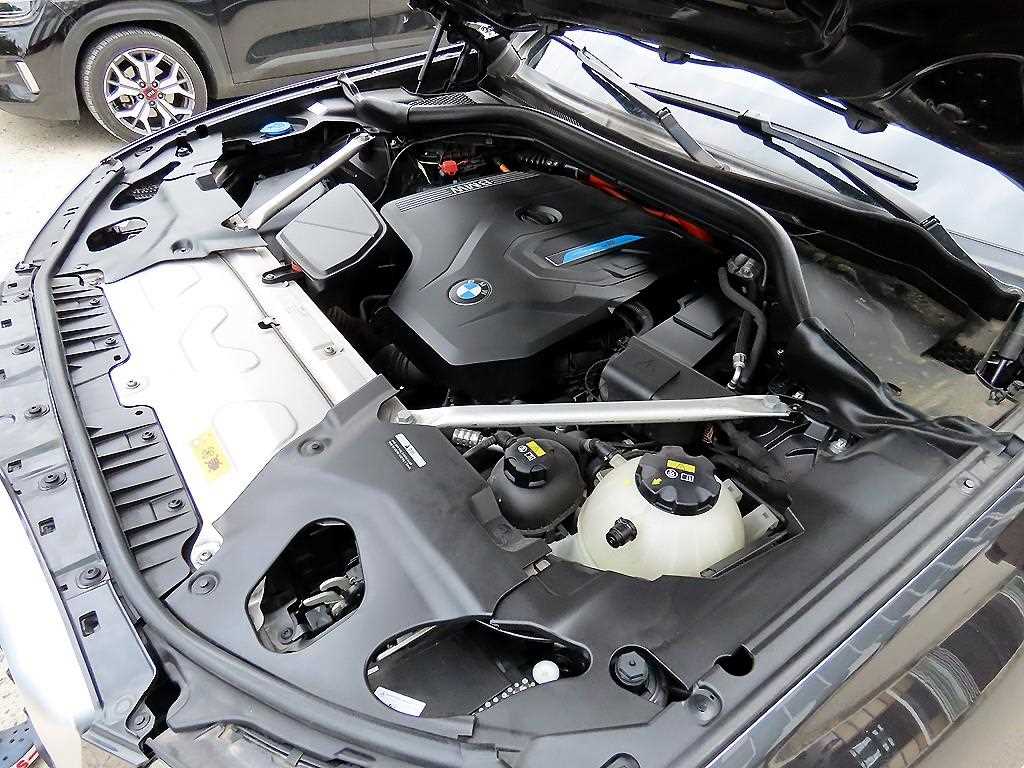BMW X3 — photo 19