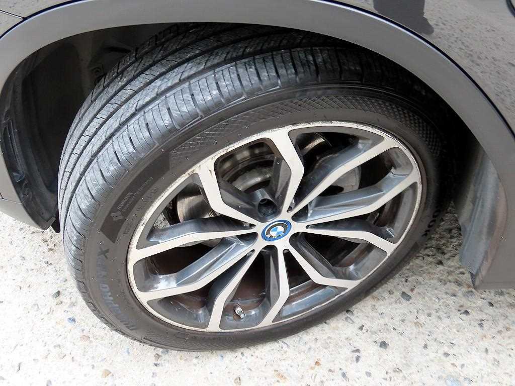 BMW X3 — photo 20
