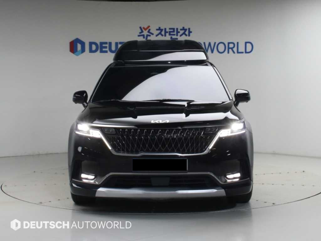 Kia Carnival — photo 03