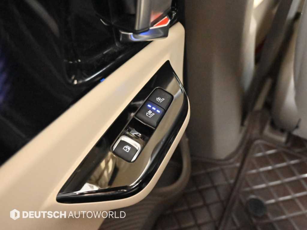 Kia Carnival — photo 16