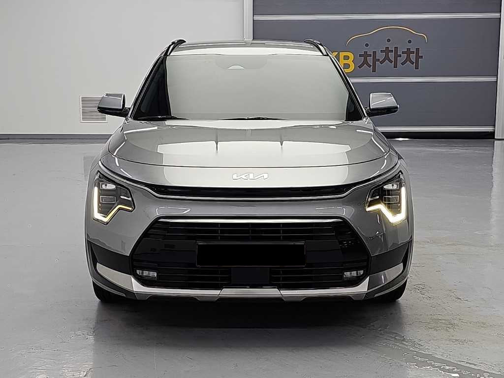 Kia Niro — photo 02